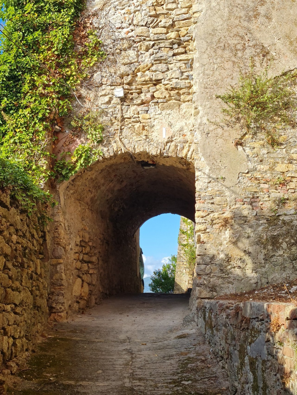 Arcola-sp-liguria-casa-vendita-vacanze